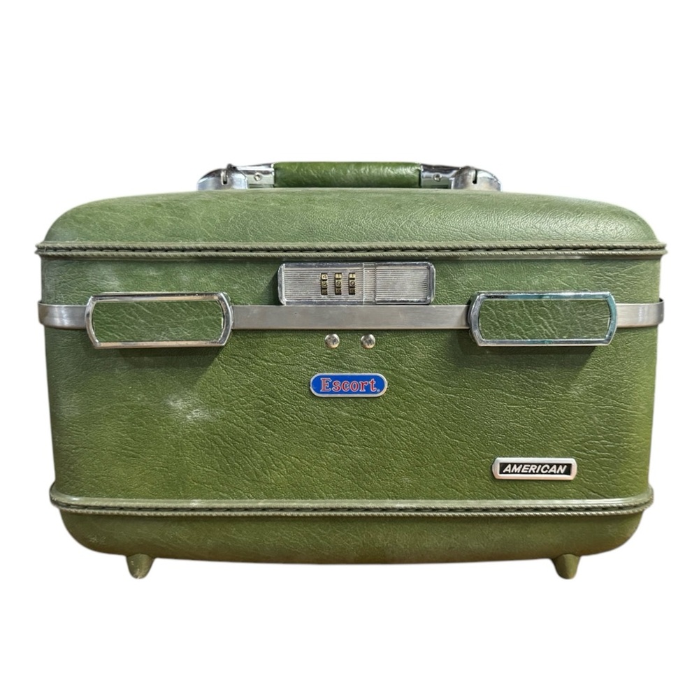 American Tourister | Vintage Olive Green Train Case Make-Up Case Cosmetic Case
